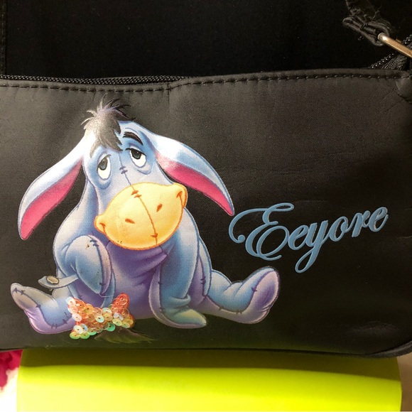 Disney Authentic Beautiful Eeyore Small Black 3-1 Wristlet, Shoulder & Handbag - Picture 13 of 13
